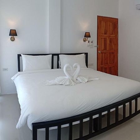 Chaweng Best Hotel And Hostel Samui Buitenkant foto