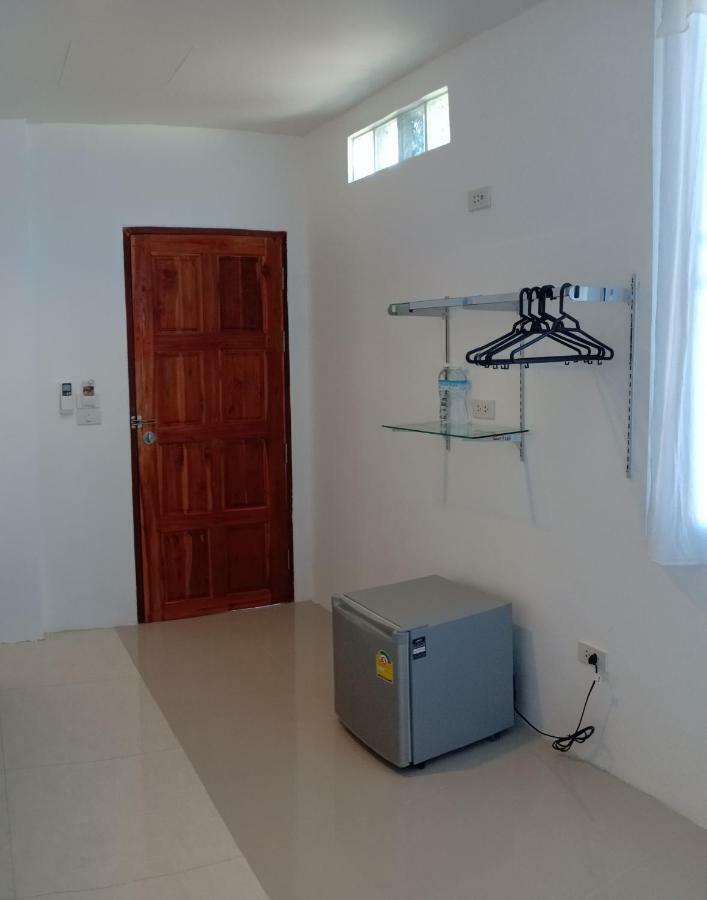 Chaweng Best Hotel And Hostel Samui Buitenkant foto