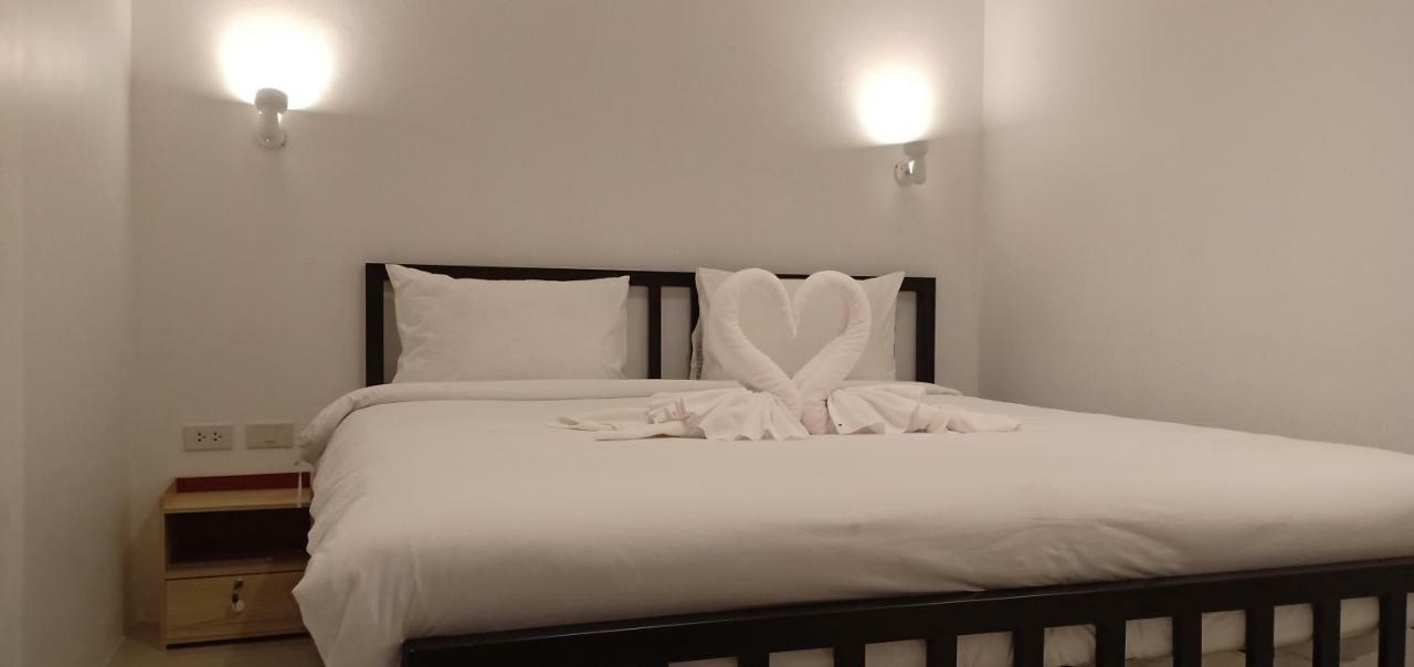 Chaweng Best Hotel And Hostel Samui Buitenkant foto