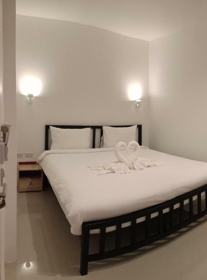 Chaweng Best Hotel And Hostel Samui Buitenkant foto